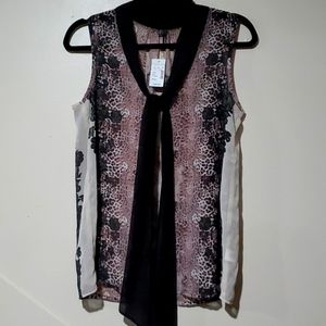 NWT Womens blouse size small